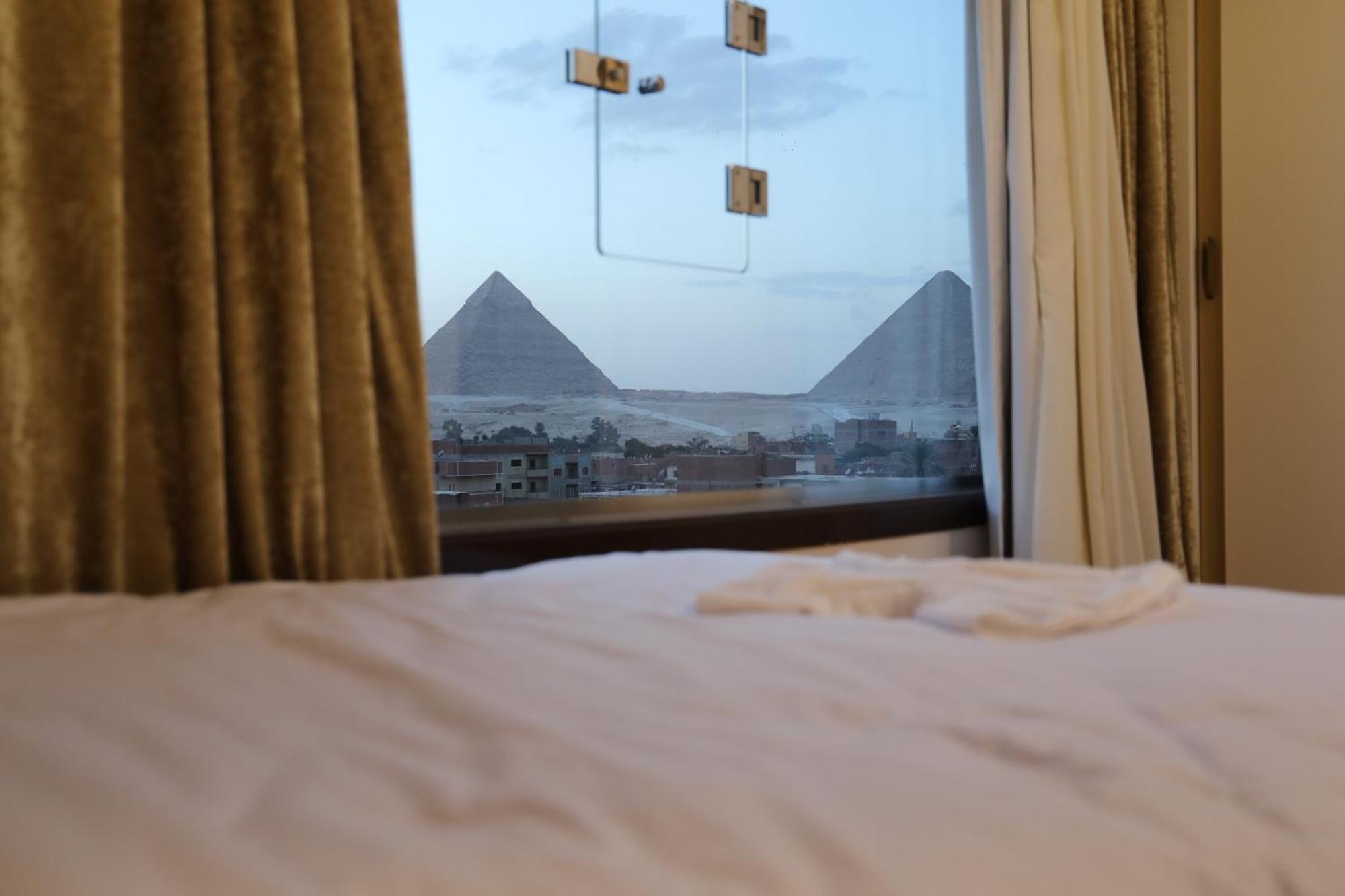 Pyramids Heart Hotel Kafrat al Jabal Exterior photo