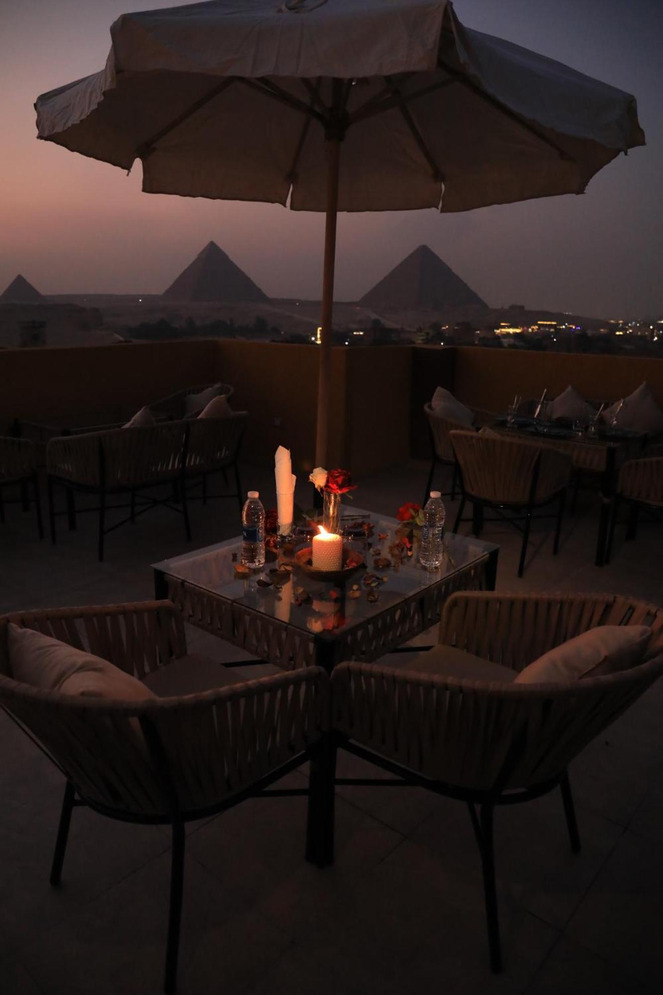 Pyramids Heart Hotel Kafrat al Jabal Exterior photo