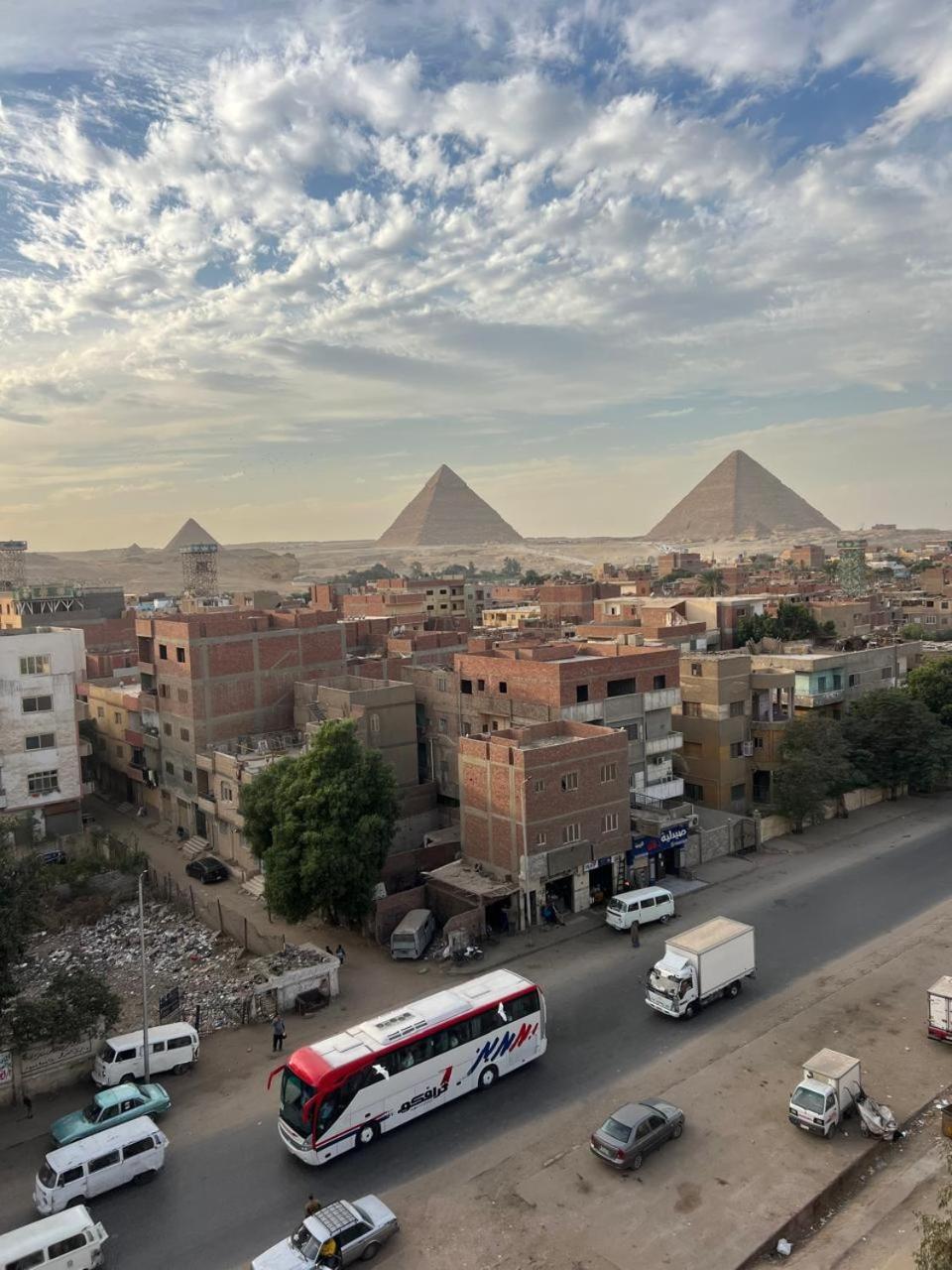 Pyramids Heart Hotel Kafrat al Jabal Exterior photo