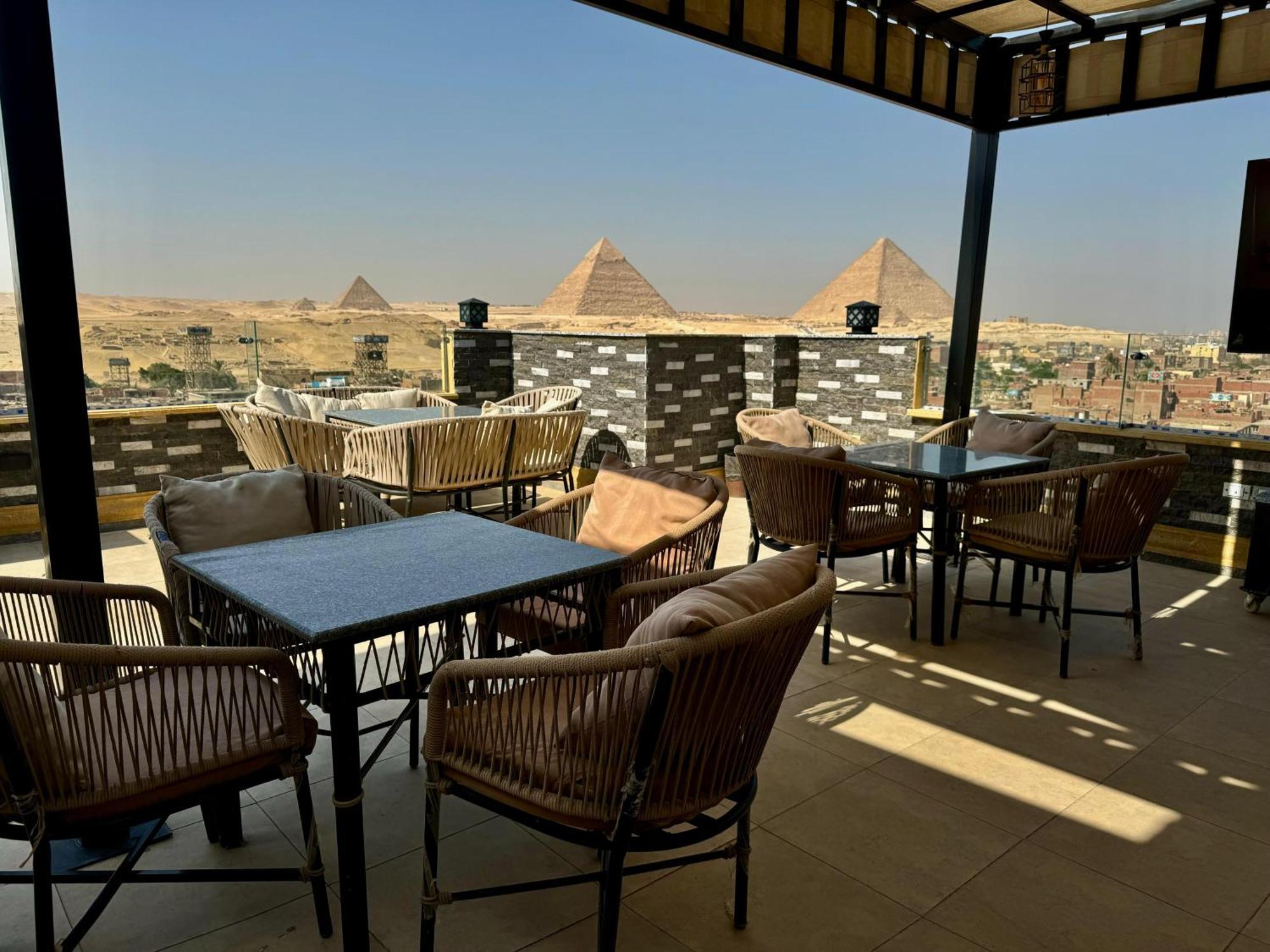 Pyramids Heart Hotel Kafrat al Jabal Exterior photo
